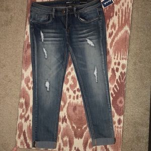 Women’s distressed jeans